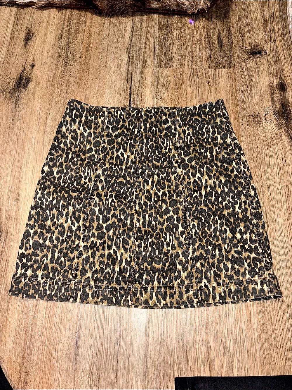 Blank Page Leopard Print Mini Skirt Size Small